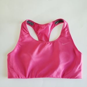 🏝5/$15 Nike Dri-Fit Sport Bra size small